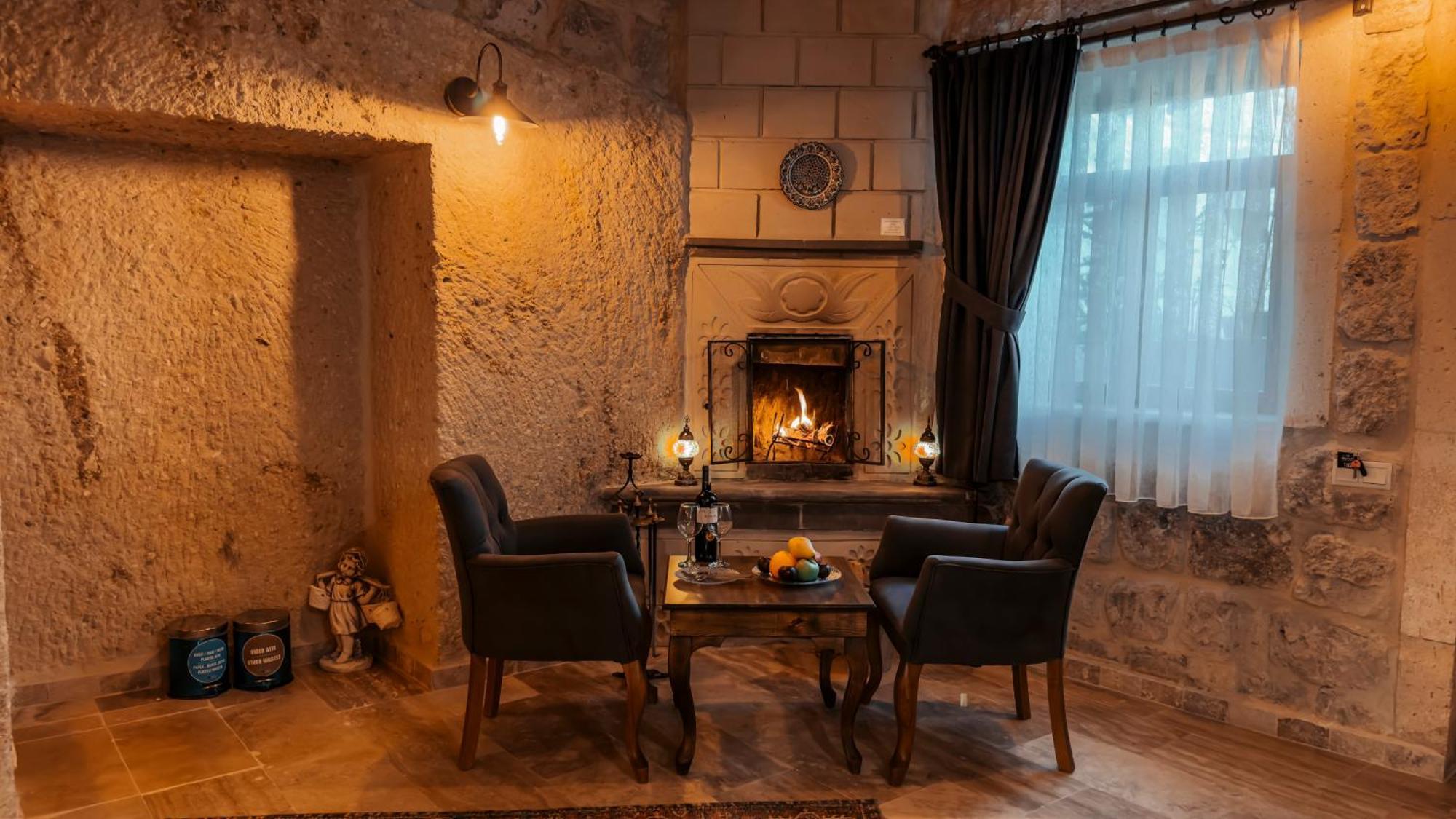 Bayar Cave Suites 어굽 외부 사진